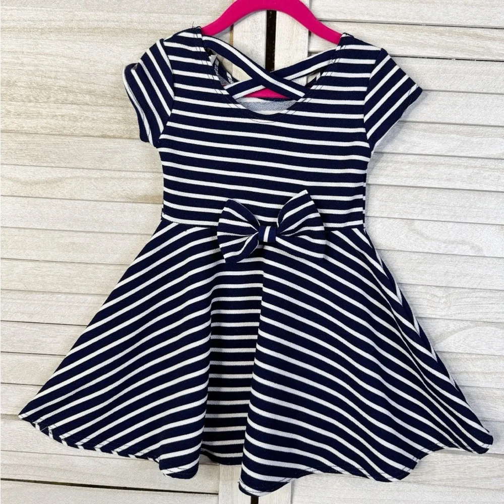 Dreamgirl Navy and White Striped Twirl Dress size 4. Great Condition